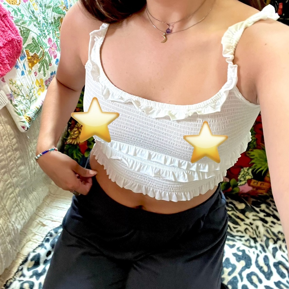 Urban Outfitters Pepita Smocked Ruffle Crop Tank Top 🤍
